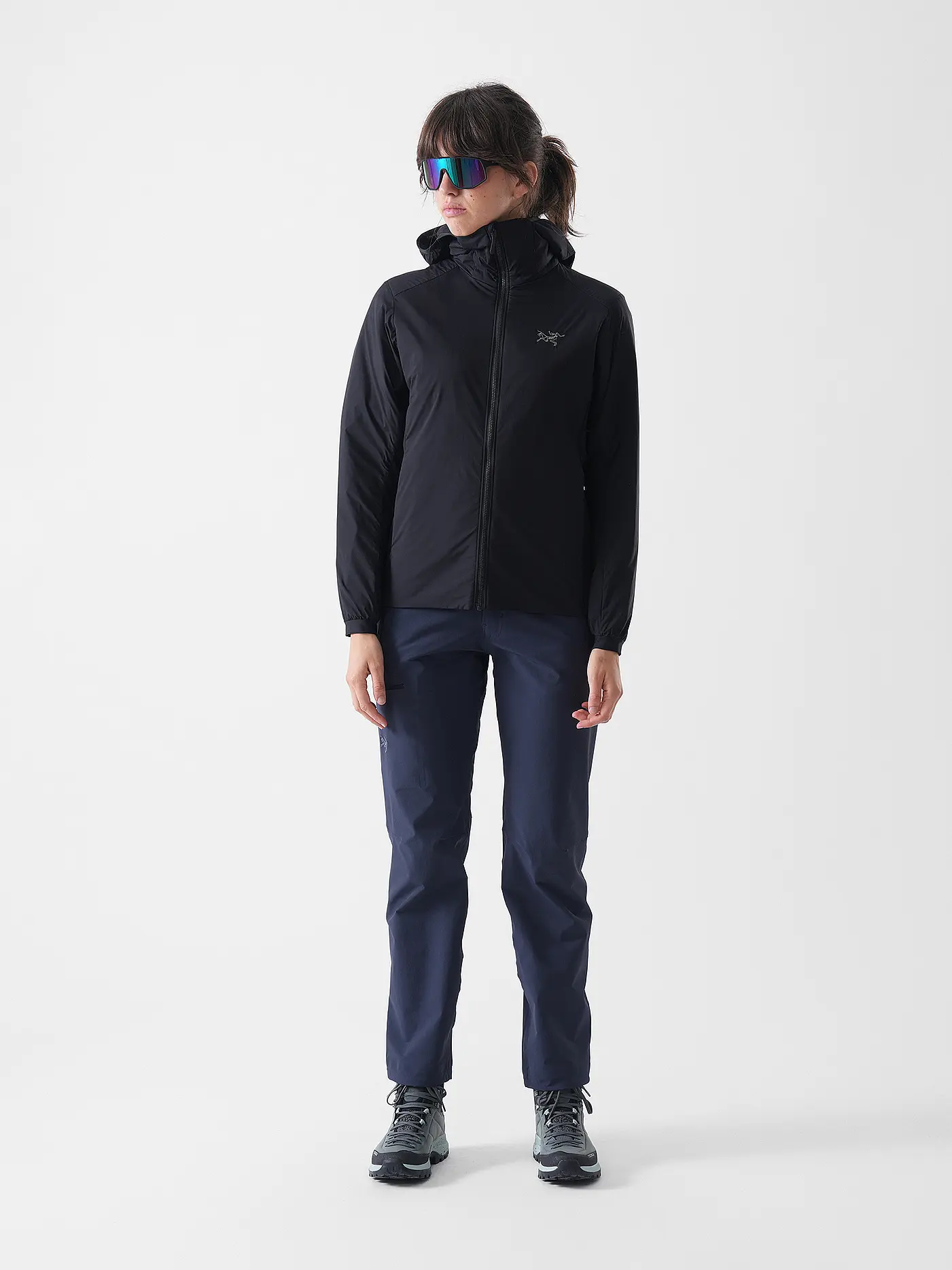 ARCTERYX | Damen Isojacke Atom Hoodie | schwarz